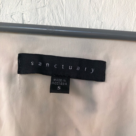 Sanctuary floral flowy dress size small - Picture 6 of 6